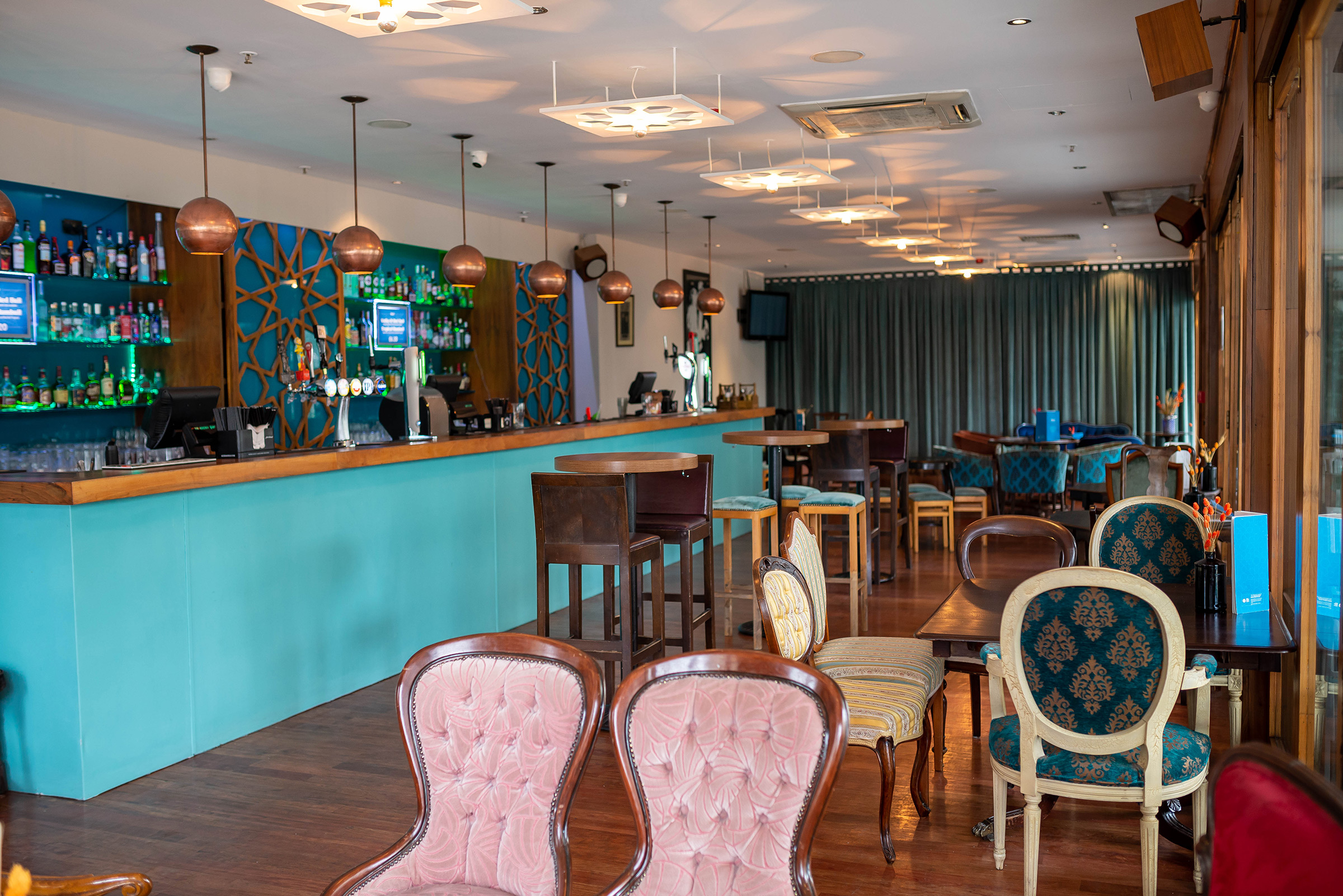 Hazev Bar Interior 3